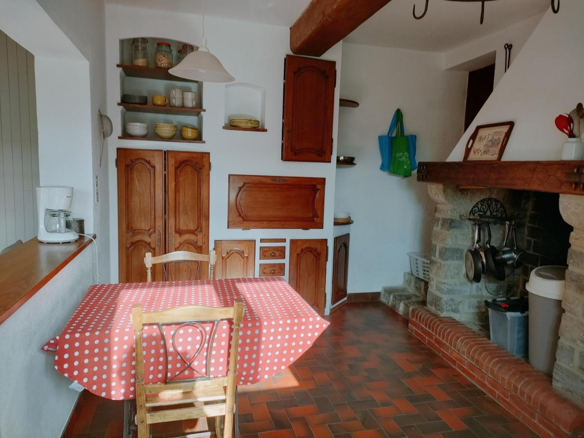 Maison d'Hôtes Côté Cour Rasteau Esterno foto